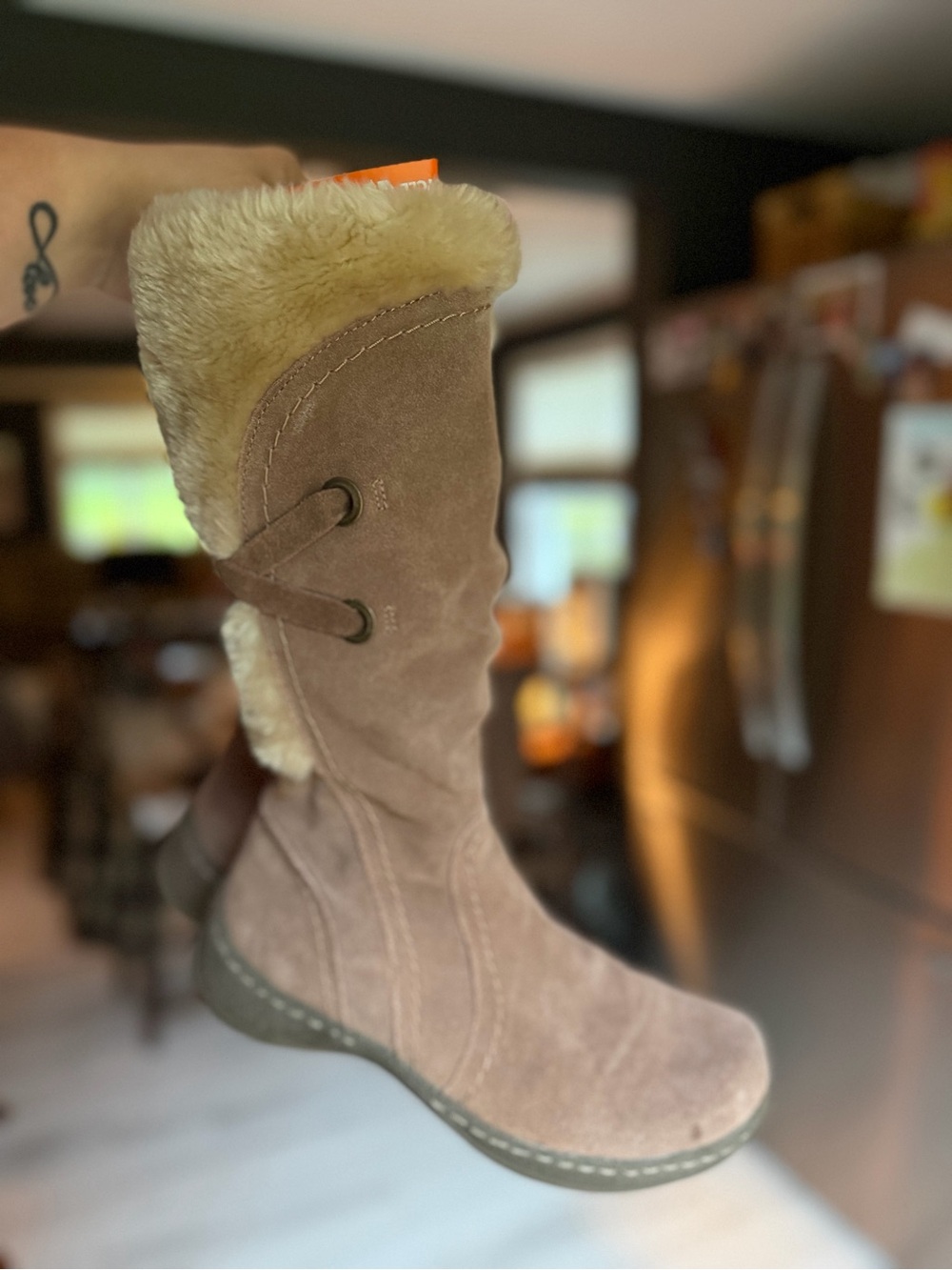 Naturalizer Women’s Winter/Fall Furry Boots - Picture 2 of 7